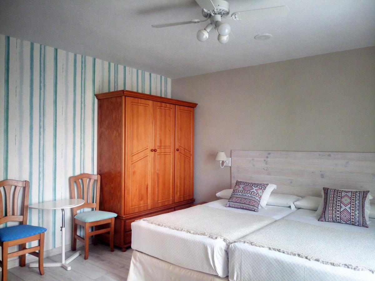 Hotel Rodeiramar 2A Cangas do Morrazo Buitenkant foto