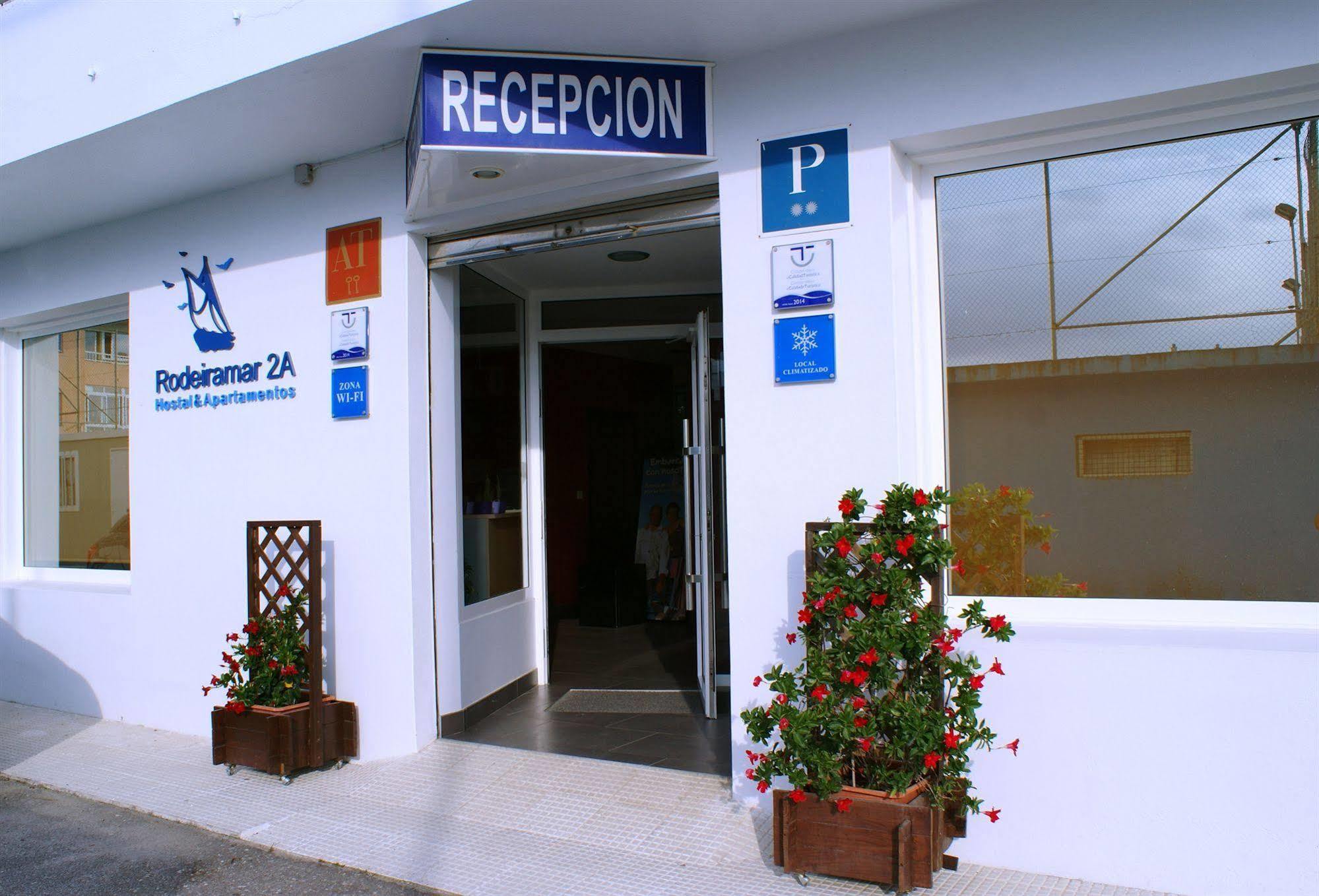 Hotel Rodeiramar 2A Cangas do Morrazo Buitenkant foto