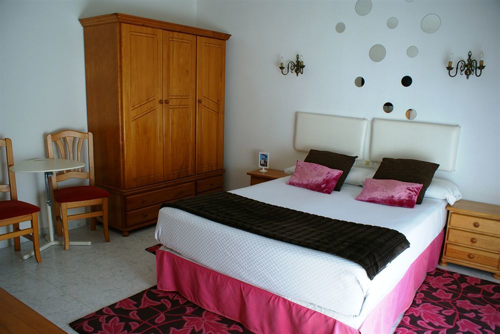 Hotel Rodeiramar 2A Cangas do Morrazo Buitenkant foto